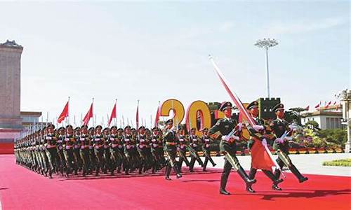 70周年大阅兵感想100字_70周年大阅兵感想1000字